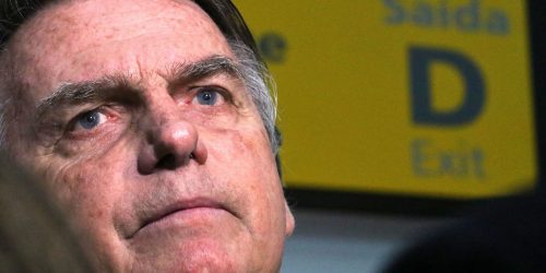 Ministro envia ao TCU decisão que condena Bolsonaro à inelegibilidade