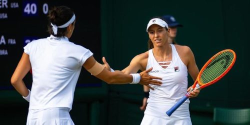 Imagem referente a Duplas de Luisa Stefani e de Marcelo Melo se despedem de Wimbledon