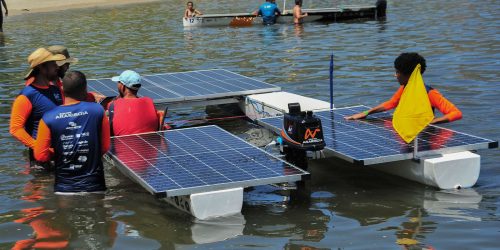 Imagem referente a UFRJ promove competição de barcos movidos à energia solar