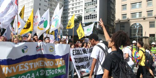 Grêmio estudantil está presente em uma a cada dez escolas públicas