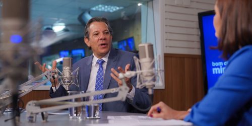 Haddad cita possível corte de 0,5 ponto percentual nos juros Haddad cita possível corte de 0,5 ponto percentual nos juros