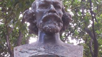 Hoje é Dia: 200 anos de Gonçalves Dias, o poeta indianista