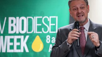 Carlos Fávaro defende regulamentação de biodiesel B20