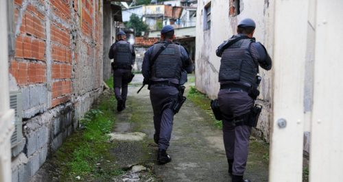 Mais duas pessoas mortas por policiais no Guarujá; já são 18 no total
