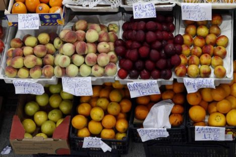 Ceasas do Paraná venderam 17,6 mil toneladas de pêssegos, ameixas e nectarinas em 2022