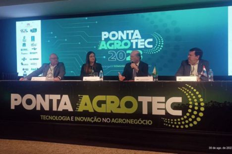 Ganhos de logística da Nova Ferroeste são apresentados em feira no Mato Grosso do Sul Ganhos de logística da Nova Ferroeste são apresentados em feira no Mato Grosso do Sul