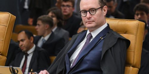 Zanin vota contra marco temporal e desempata julgamento Zanin vota contra marco temporal e desempata julgamento