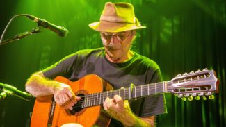 Almir Sater se apresenta no Teatro Guaíra no fim de outubro