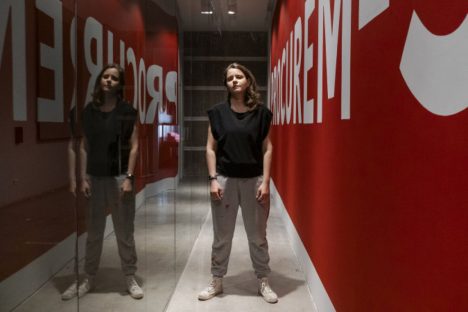Luana Navarro é próxima artista a expor no Espaço Vitrine, do Museu Paranaense Luana Navarro é próxima artista a expor no Espaço Vitrine, do Museu Paranaense