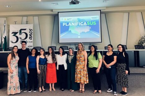 Encontro do PlanificaSUS em Maringá discute cuidado e acesso aos serviços de saúde Encontro do PlanificaSUS em Maringá discute cuidado e acesso aos serviços de saúde