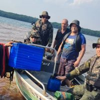 Polícia Ambiental resgata pescadores que estavam à deriva no Lago de Itaipu