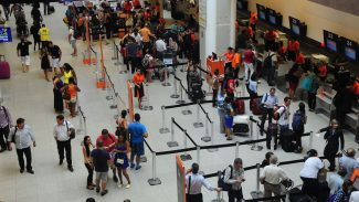 Estados poderão isentar de ICMS compras de turistas estrangeiros
