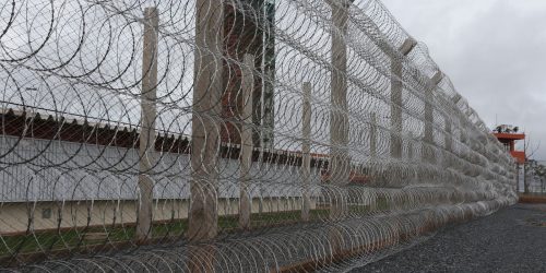 Imagem referente a STF dá seis meses para União elaborar plano contra crise carcerária