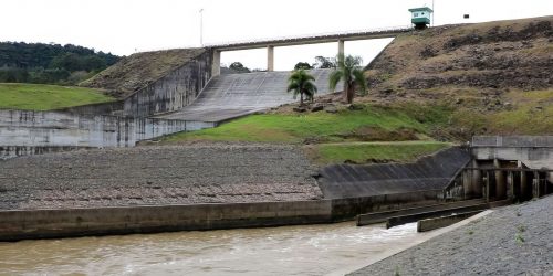 Imagem referente a Santa Catarina decreta fechamento de barragens após duas mortes