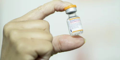 Imagem referente a TCU aponta perdas de R$ 1,2 bilhão com vacinas vencidas