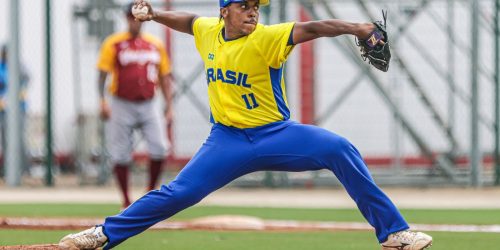 Imagem referente a Brasil surpreende e bate Venezuela na estreia no beisebol no Pan