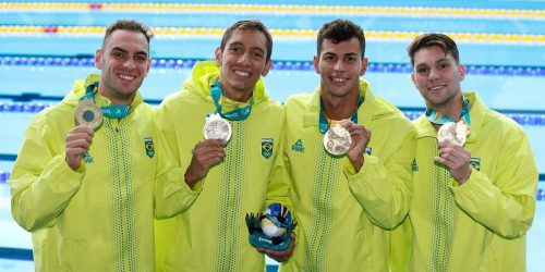 Imagem referente a Santiago 2023: Brasil é ouro no revezamento 4×200 metros masculino