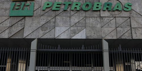 Imagem referente a Diretor da Petrobras aponta volatilidade no mercado de combustíveis