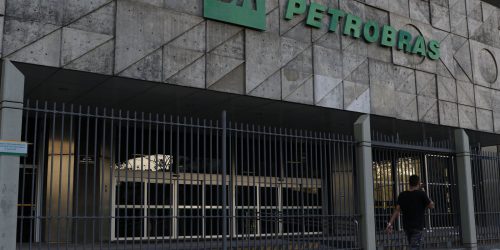 Imagem referente a STF derruba condenação trabalhista bilionária contra a Petrobras
