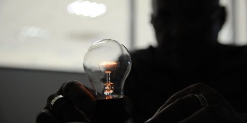 Luz para Todos levou energia para 18 milhões de pessoas em 20 anos