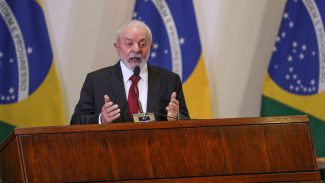 Lula diz que não precisa gostar de presidentes dos países vizinhos