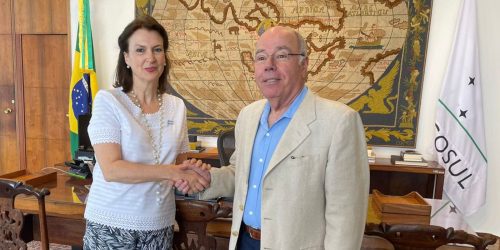 Chanceler indicada por Milei discute posse e Mercosul com Mauro Vieira