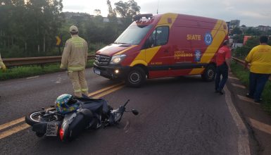 Acidente na BR-277 deixa motociclista ferido e trânsito lento no Trevo da Petrocon