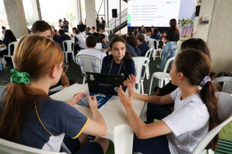 Ideathon Paraná: etapa de Londrina encerra a maratona de inovação estudantil