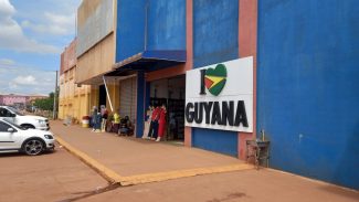 Brasileiros que vivem na fronteira temem problemas na Guiana