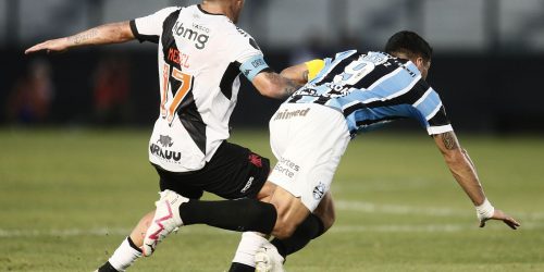Imagem referente a Brasileiro: Grêmio joga por título e Vasco para fugir do rebaixamento