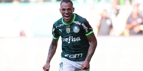 Imagem referente a Palmeiras vence e coloca mão na taça do Campeonato Brasileiro