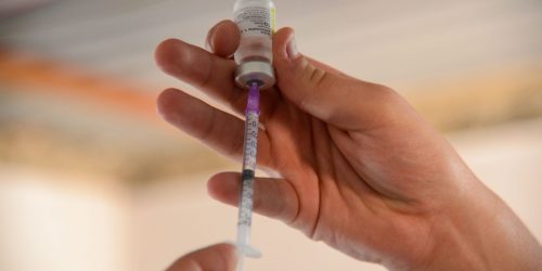 Imagem referente a Saúde lança assistente virtual com informações sobre vacinas