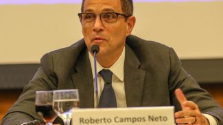 IA pode ser usada para combater lavagem de dinheiro, diz Campos Neto