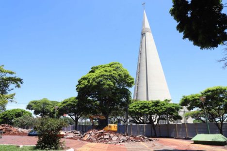 Imagem referente a Com apoio do Estado, Maringá dá início à transformação do Eixo Monumental