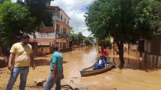 No Rio, pesquisadoras avaliam soluções para prevenção de enchentes 