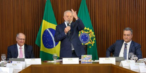 Imagem referente a Lula pede que ações do governo sejam agregadas em uma única marca