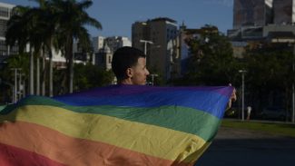 Casamentos homoafetivos no Brasil aumentam 149% em nove anos