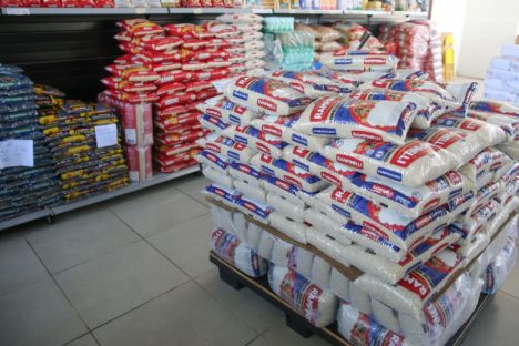 Imagem referente a Preços de alimentos e bebidas caíram 0,14% no Paraná em 2023, aponta Ipardes
