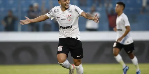 Copinha: Corinthians goleia CRB para se garantir nas quartas
