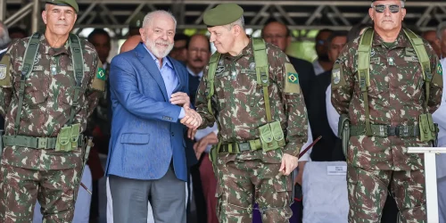Imagem referente a Lula: descontinuidade de obras é “uma das desgraças” que afetaram país