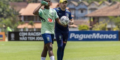 Imagem referente a “Seleção mostrou evolução”, elogia Ramon, após 2 a 0 sobre Colômbia