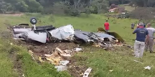 Imagem referente a Avião cai em Minas Gerais e deixa sete mortos