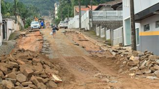 Temporal causa uma morte e estragos na Grande Florianópolis