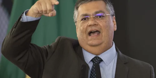 Dino critica relatório que aponta aumento da corrupção no Brasil 