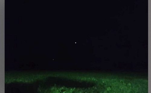 Imagem referente a Luzes desconhecidas no céu de Cascavel: OVNIs ou fenômeno natural?