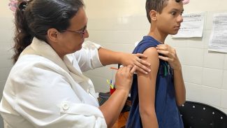 MG e SC contrariam ECA e não exigem vacinação para matrícula em escola