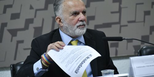 Imagem referente a Governo chama embaixador do Brasil em Israel para consultas