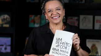 TV Brasil reprisa bate-papo com escritora Ana Maria Gonçalves