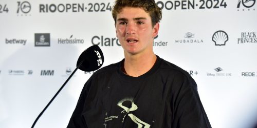 Imagem referente a Campanha no Rio Open de tênis faz João Fonseca subir 313 posições