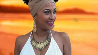 Aos 46 anos, morre pioneira do reggae feminino DJ Nega Glicia